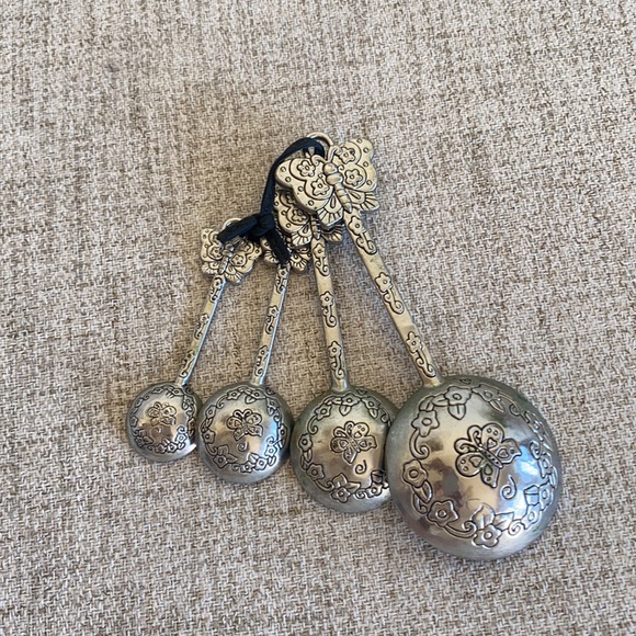 🪞 stainless steel engraved measuring spoon set butterfly spring - Picture 3 of 12